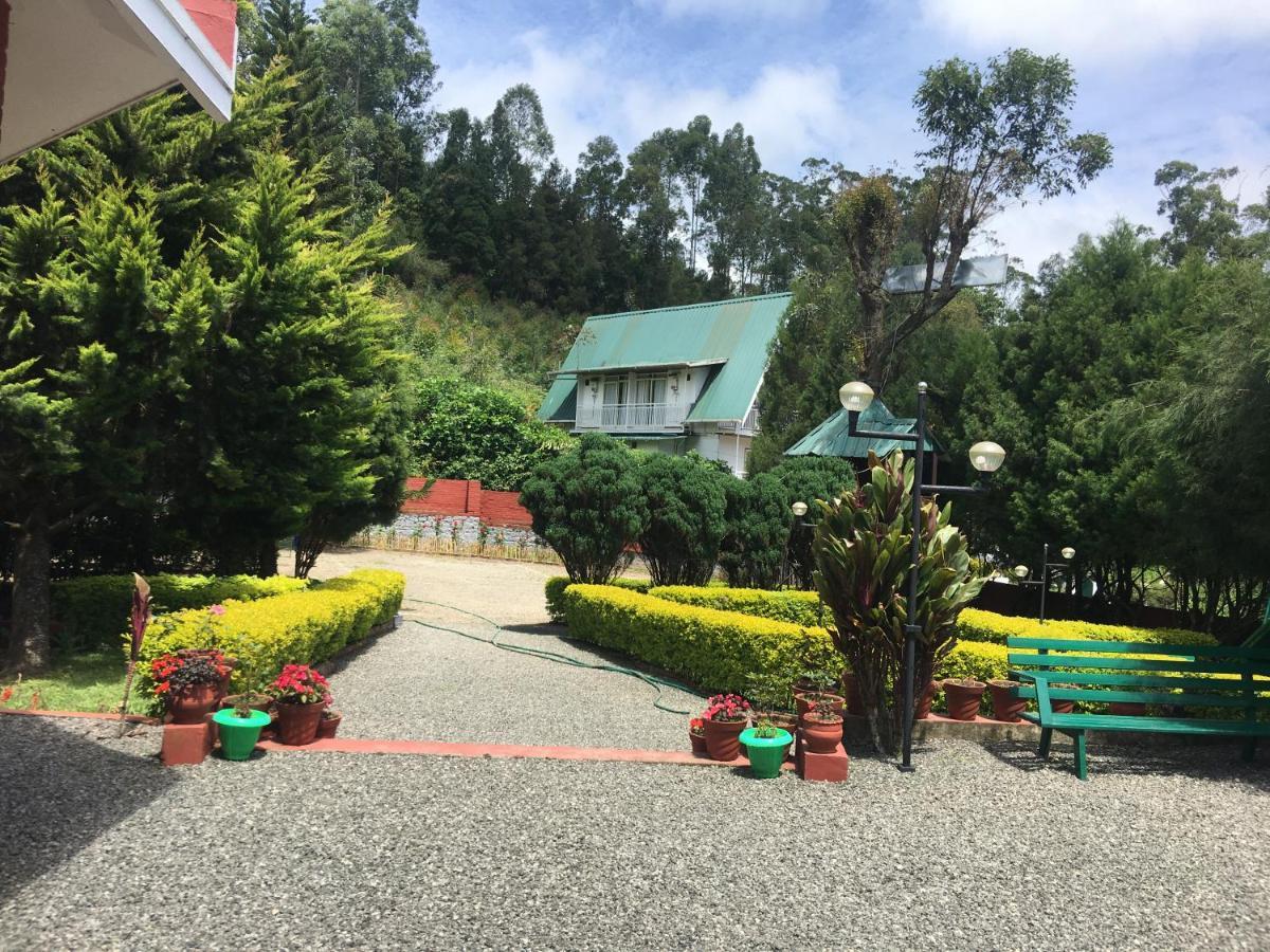 蒙纳 Golden Green酒店 外观 照片